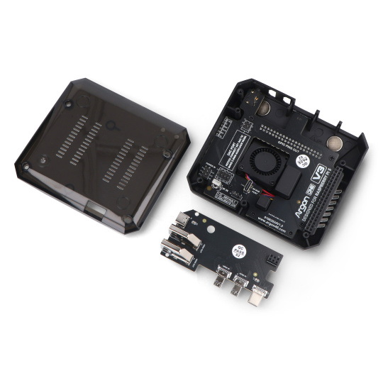 Корпус Argon ONE V3 для Raspberry Pi 5 - з вентилятором та радіатором - алюмінієвий - чорний