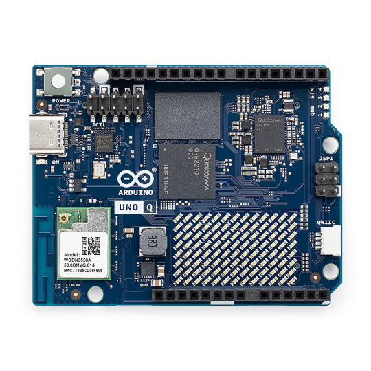 Arduino UNO Q 2 ГБ