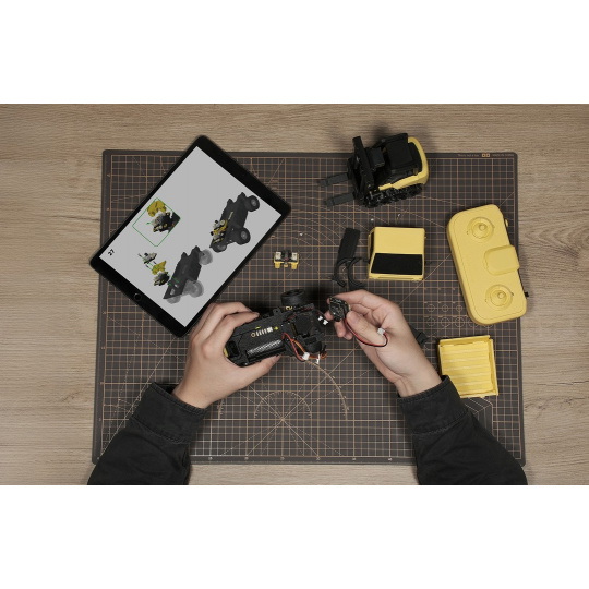 Комплект обладнання CyberBrick Ultimate - ZK003 - набір для складання та програмування моделей з дистанційним керуванням - Bambu L