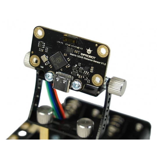 Maqueen Plus V3 — продвинутый образовательный робот для STEM-образования с матричной лазерной навигацией для micro:bit — DFRobot M