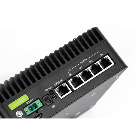 reComputer Industrial R2235-12 - Прикордонний відеореєстратор зі штучним інтелектом/інтернетом речей з Raspberry Pi CM5 та Hailo-8