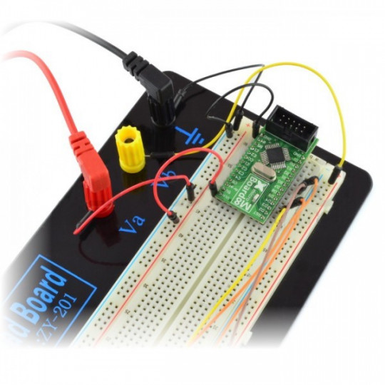 Макетна плата на 830 отворів з проводами живлення + розеткою + перемичками 70 шт.