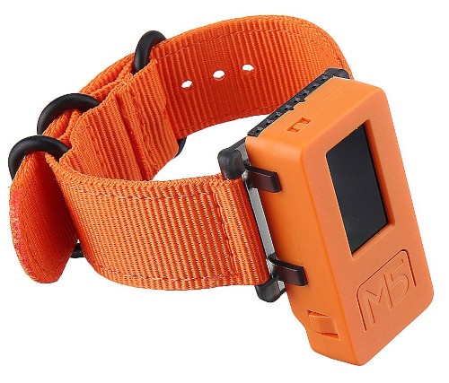 Moduł M5StickC w formie smartwatcha.