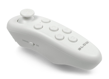 Pilot Bluetooth posiada 6 przycisków funkcyjnych oraz joystick kierunkowy.