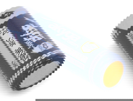 Ogniwo 18650 Li-Ion Akyga INR18650-22M-PCM 3,7 V / 2200 mAh z zabezpieczeniami